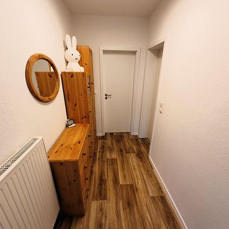 Radfreundliches Wohlfuehl-Apartment Mit Terrasse Und Parkplatz - Fewo Woody Schwerin  Buitenkant foto