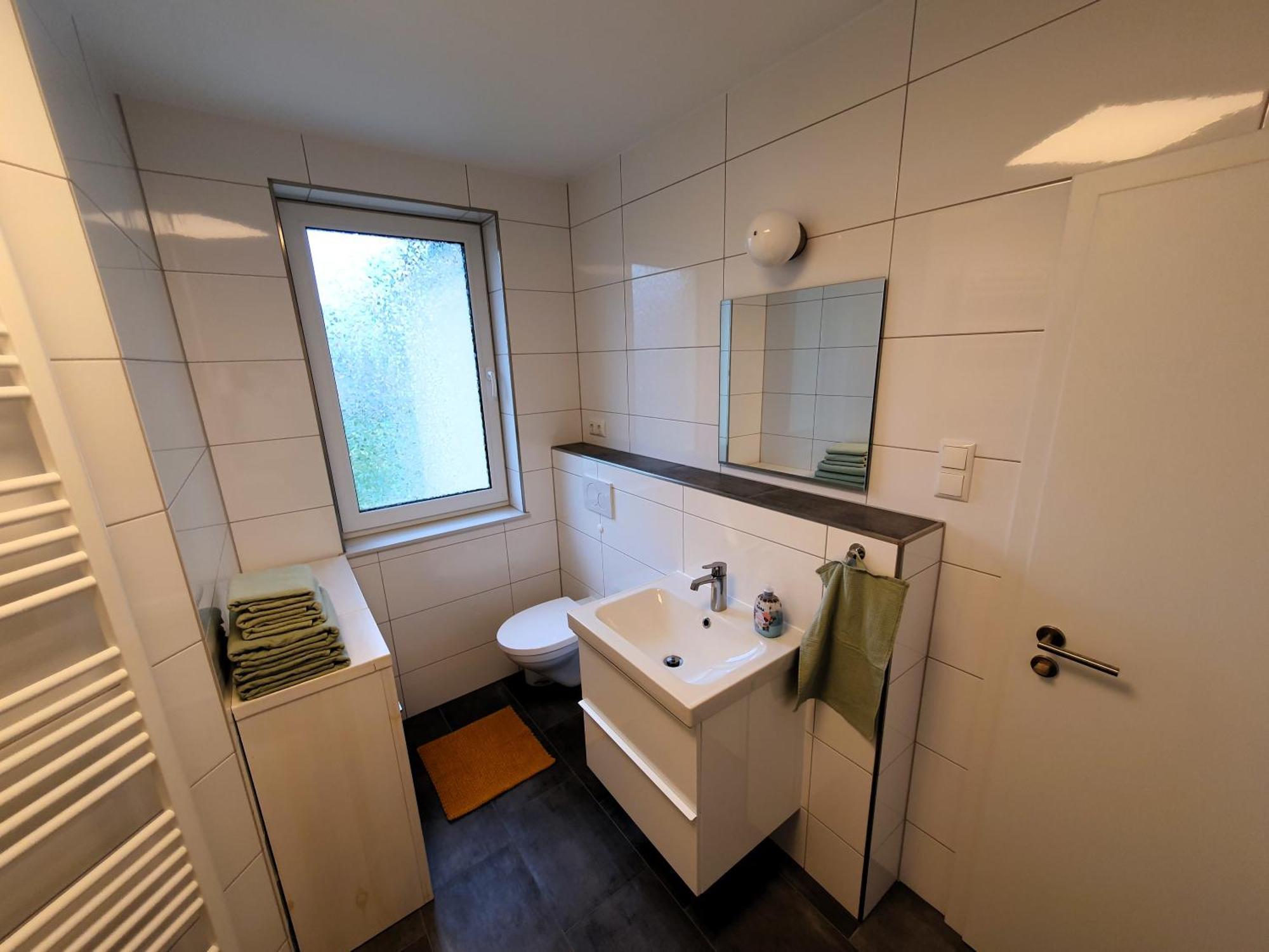 Radfreundliches Wohlfuehl-Apartment Mit Terrasse Und Parkplatz - Fewo Woody Schwerin  Buitenkant foto